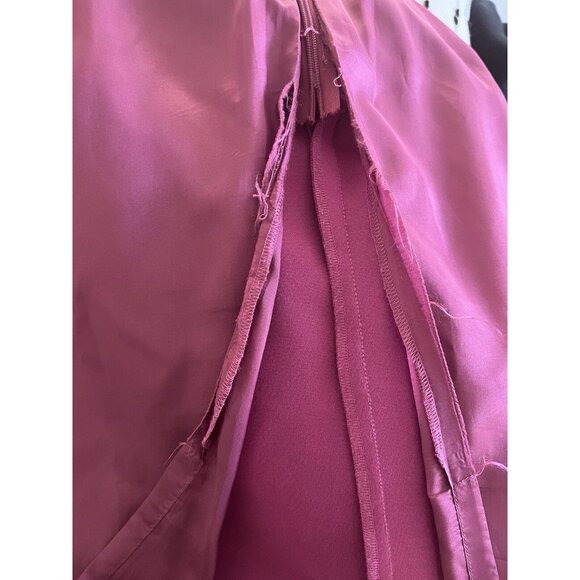 Trina Turk Sarafina Sheath Dress Pleated Crew Neck Orchid Size 10 Knee Length - Picture 4 of 12